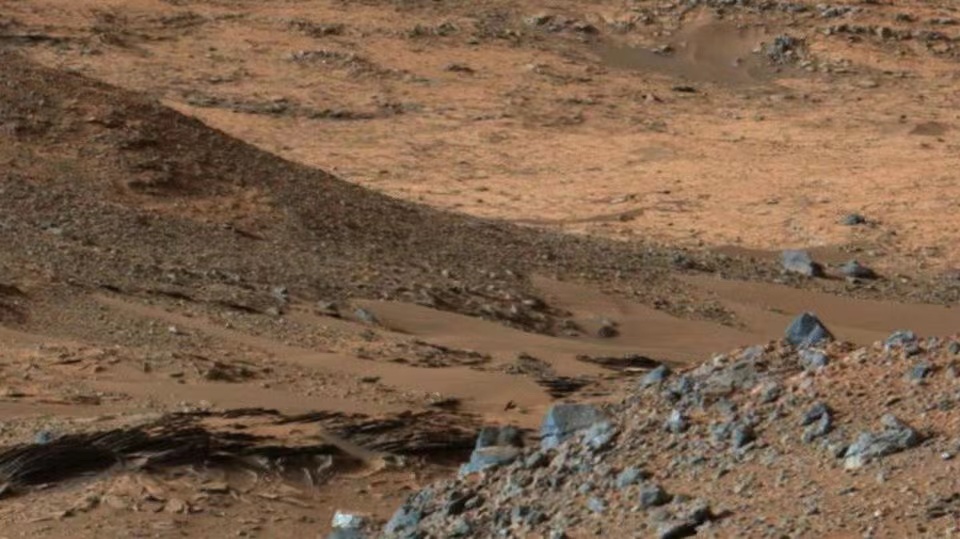 机遇号照片 发现火星建筑 火星生命曙光？（火星岩石）