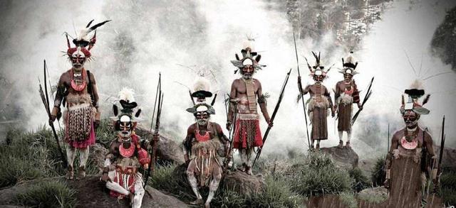 传说中的食人族真的存在：原始部族（20世纪被发现）