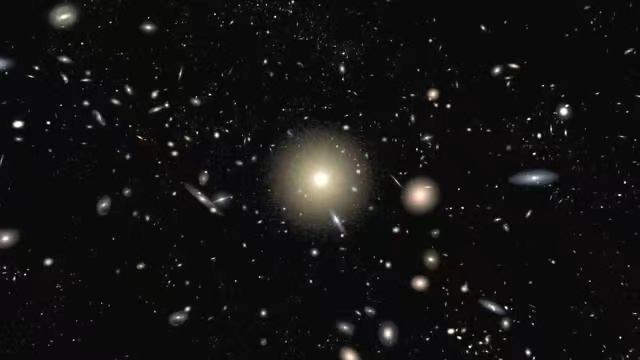 宇宙最大星系 直径400万光年 恒星很多（IC1101星系）