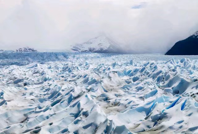 “超级7号冰”被科学家发现 拥有奇特性质（超级冰）