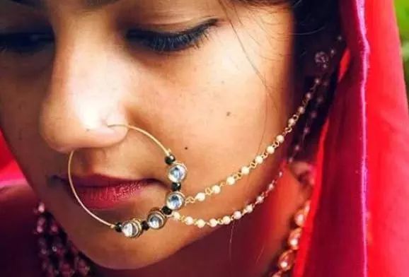 令人震惊！印度美女戴鼻环竟然隐藏着这样不为人知的秘密！