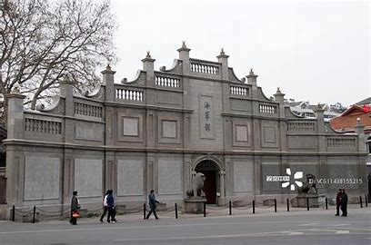 总统府里的大殿画作中的白鹤竟会复活，南京的古建筑的奇怪之处