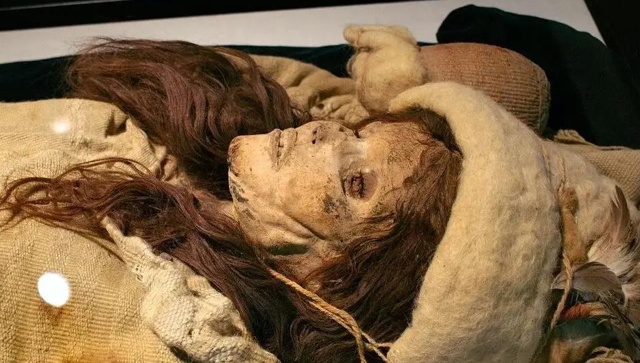 沉睡3800年女尸，拥有最美微笑，成为永恒的未解之谜