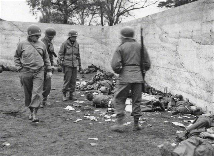 美国士兵首次解放纳粹集中营  他们看到了啥 将德国全部看守灭完