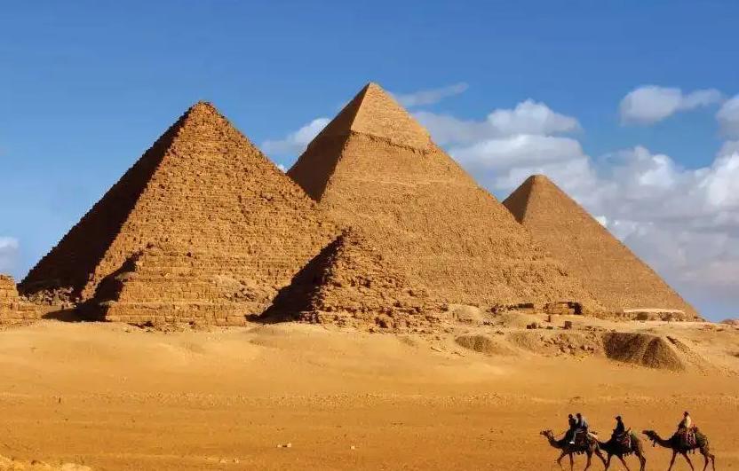 金字塔究竟是谁建造的？到了21世纪还未解开这个谜团！