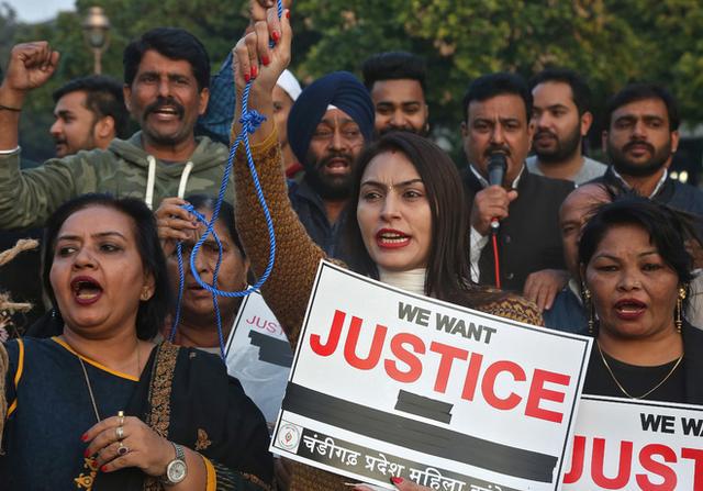 为何印度的强奸案数不胜数？女性地位在印度如此低下吗？