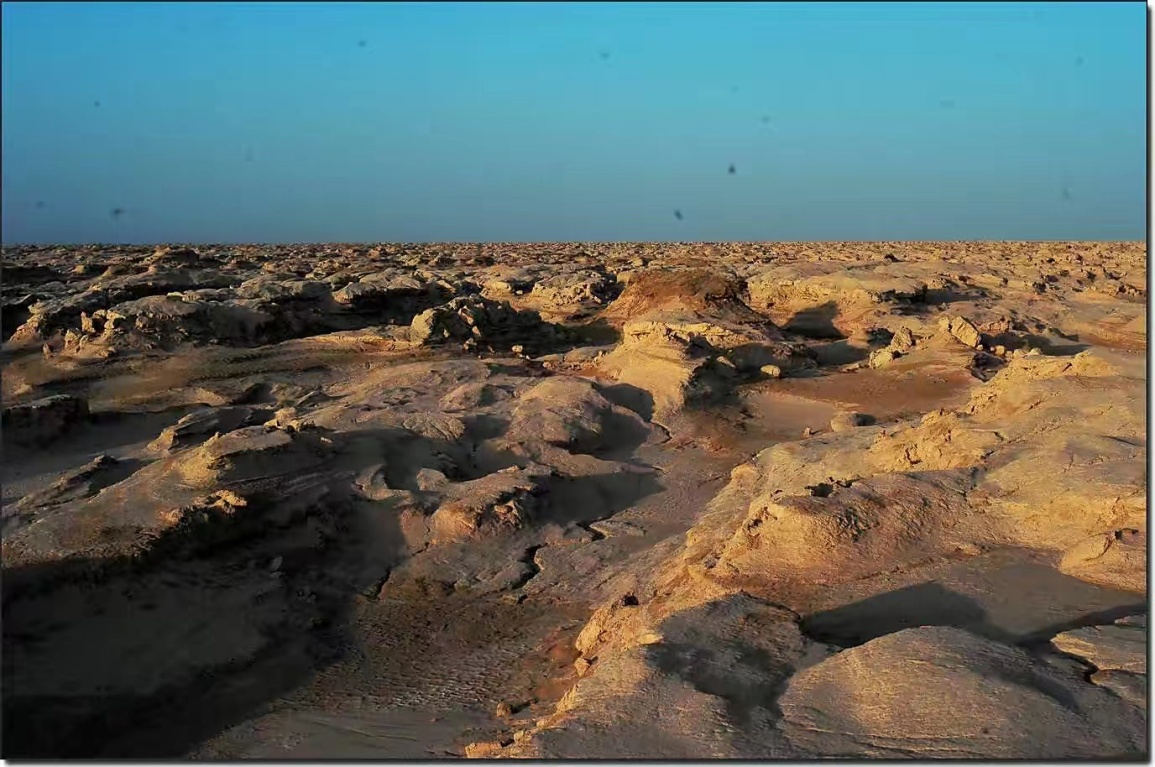 干涸了4亿年的死海开始复活，新疆这些水从哪来而来
