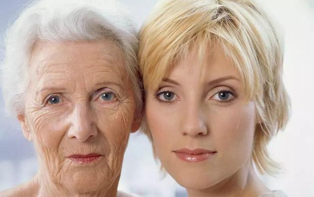 人都会衰老，什么原因导致我们会慢慢变老？（人的衰老秘密）