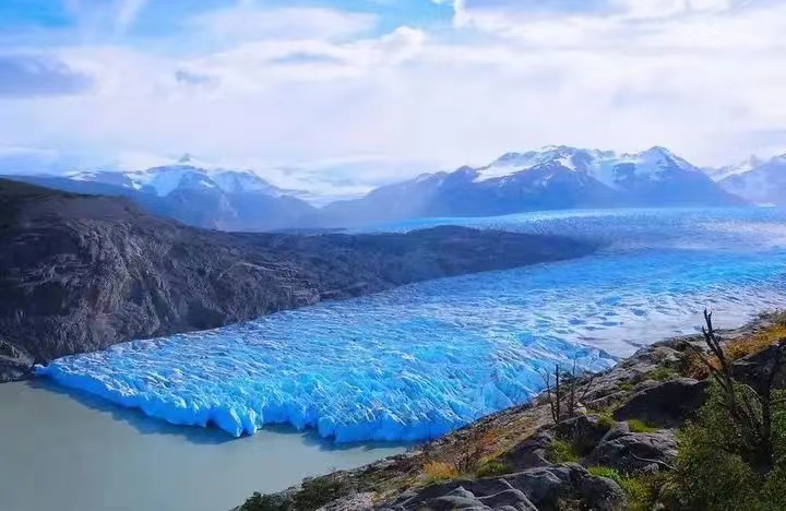 若世界上的冰川全部融化，人类能支撑多久？带来的危害有多大？