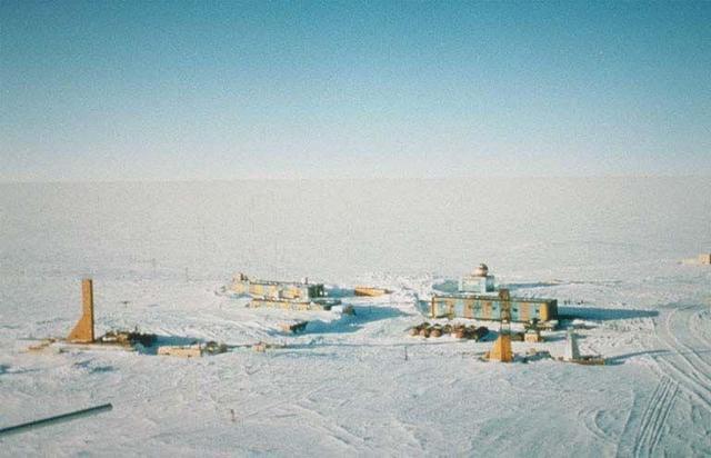 南极冰下出现巨大放射性“火炉”，已融化5000平方公里冰盖底部？