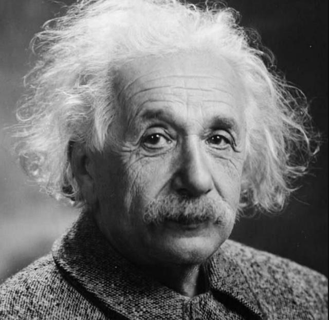爱因斯坦十字真的存在？距离地球五十亿光年，如何理解这一现象