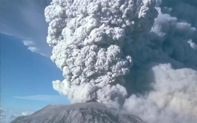 日本正做准备，富士山可能喷发，火山灰会影响到我国吗？