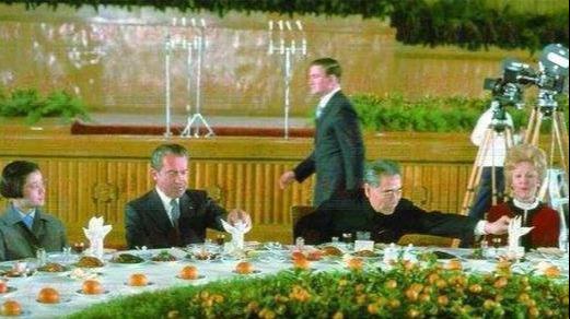 1972年尼克松首次访华，国宴上将一道菜吃的精光，直接定为国菜