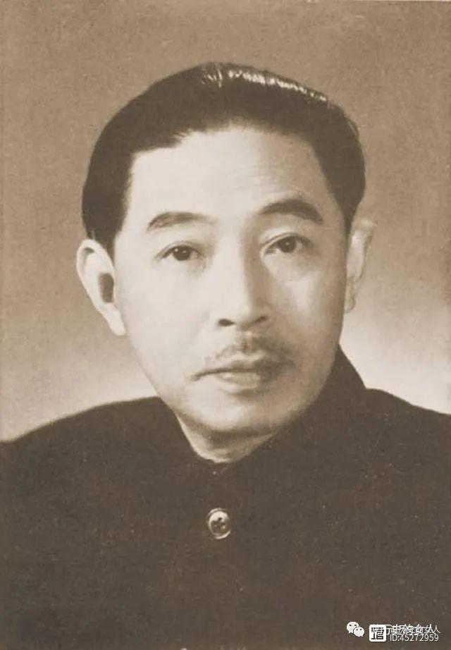 中国文坛首位共产党员，临终提交恢复党籍诉求，去世5天中央决定：党龄从1921年算起