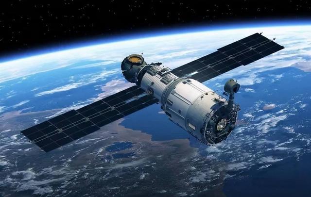 美国卫星失联40多年，突然出现并向地球发送信号，被谁操控