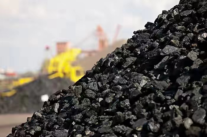 全球最大的煤田储量有多丰富？煤层的厚度达到1千米延伸上千公里
