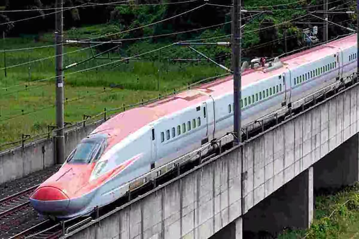 日本百亿补贴高调抢走了中国高铁生意，没想到如今却被印度坑惨了
