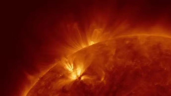 太阳等离子喷流是什么？研究发现，它其实不是“喷出来的是震出来