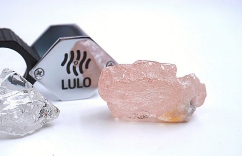安哥拉开采“稀世粉钻”，估价将创世界纪录，谁能买得起？