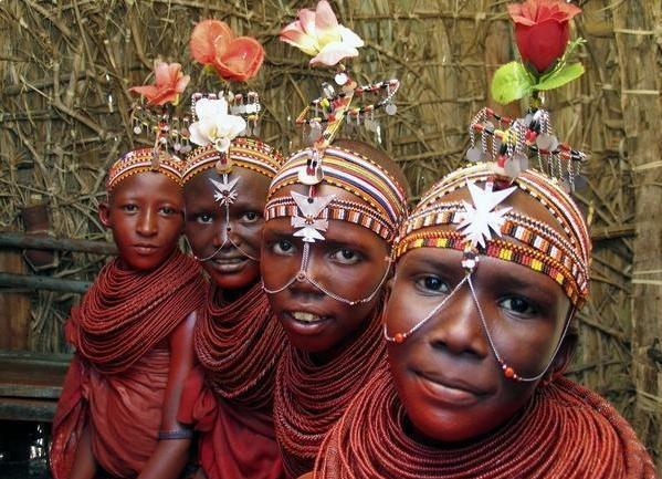 非洲原始部落的女酋长 到底有什么异于常人的地方？（部落酋长）