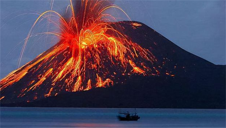 日本富士山即将喷发 富豪已经做好准备逃离日本（火山喷发）