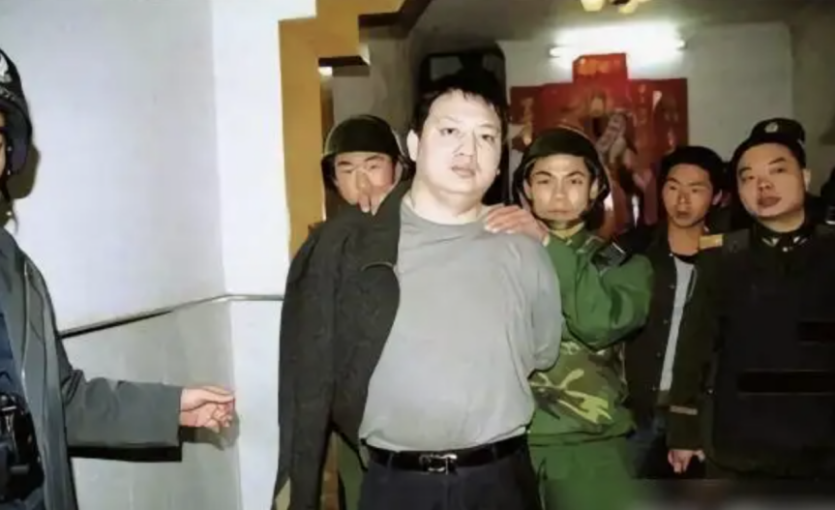 中国毒王刘招华，制毒31吨远销欧美，被捕后宣称：报鸦片战争之仇