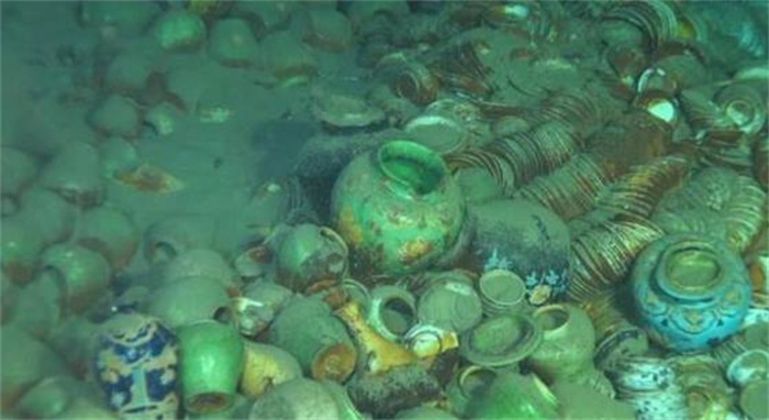 中国载人潜水器开到南海沉船遗址 开启深海考古新篇