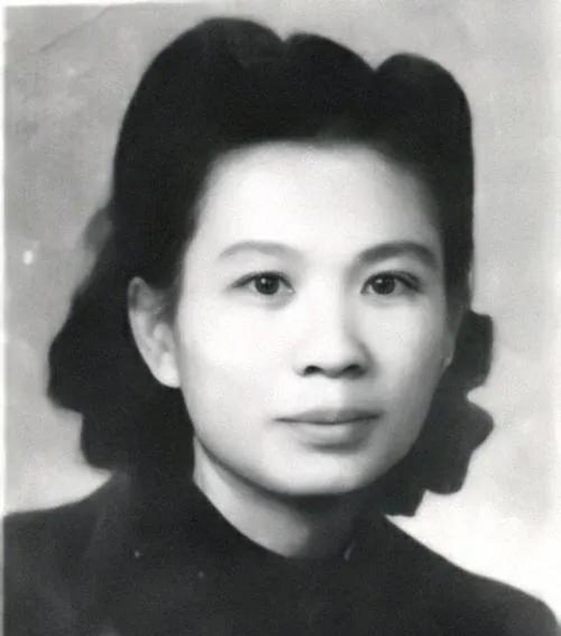 1949年重庆农民发现手铐女尸，隐瞒26年后报警，女尸身份惊动中央