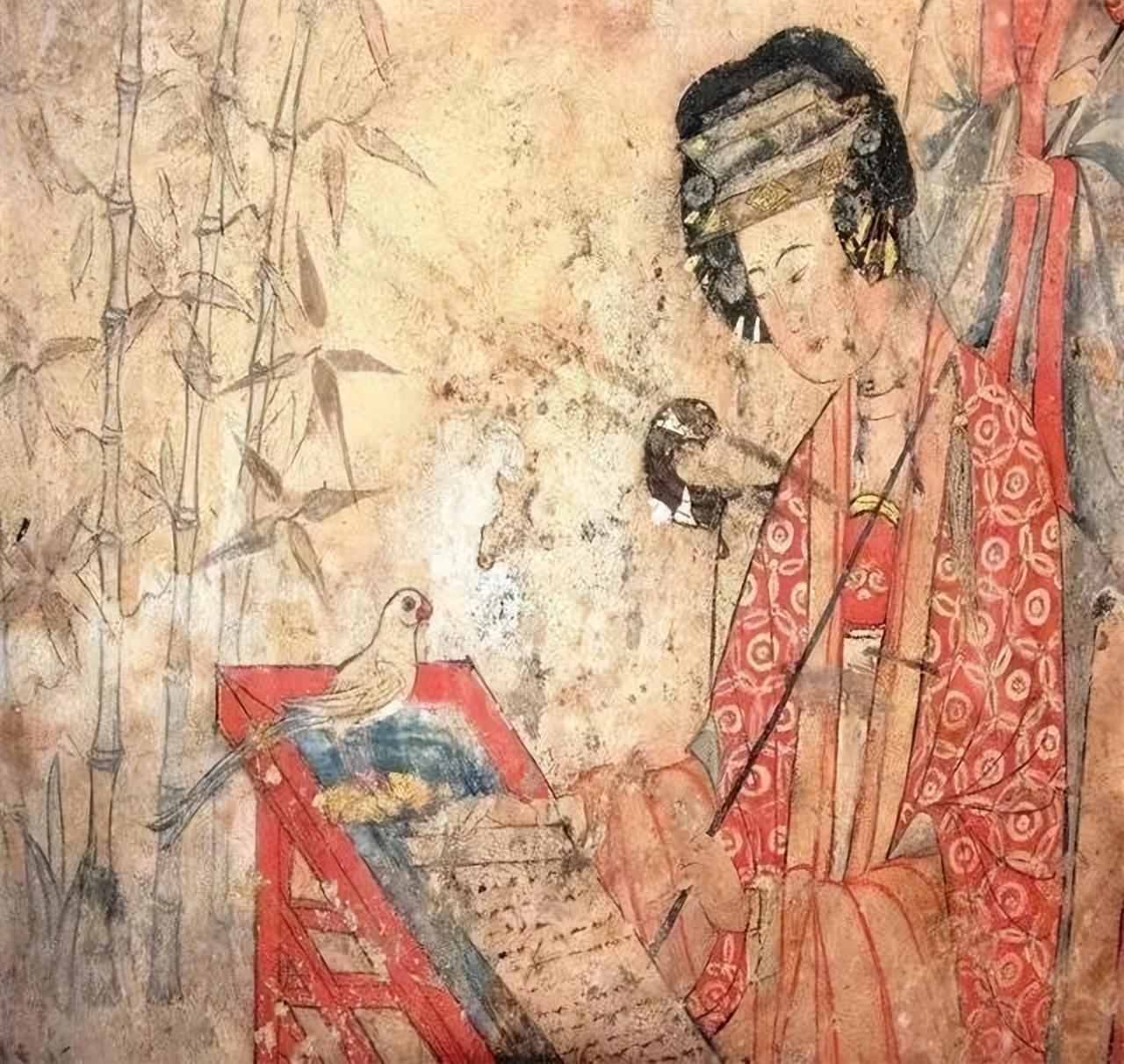 1994年内蒙出土辽代贵族墓葬，刻有女子壁画，专家：可能是杨贵妃