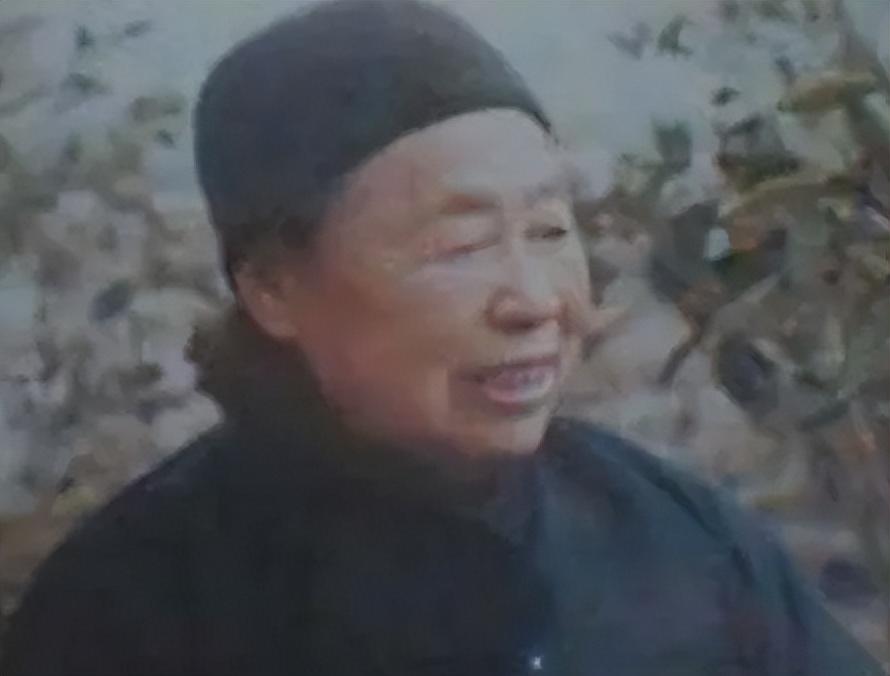 江西农妇隐姓埋名54年，74岁进京找到蔡畅：陈毅是我丈夫