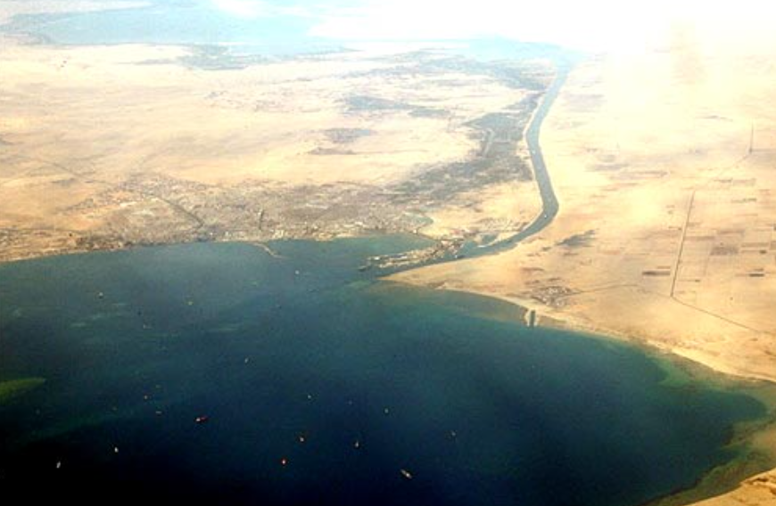 浅析19世纪，苏伊士运河在英国对埃及政策演变中起到的作用