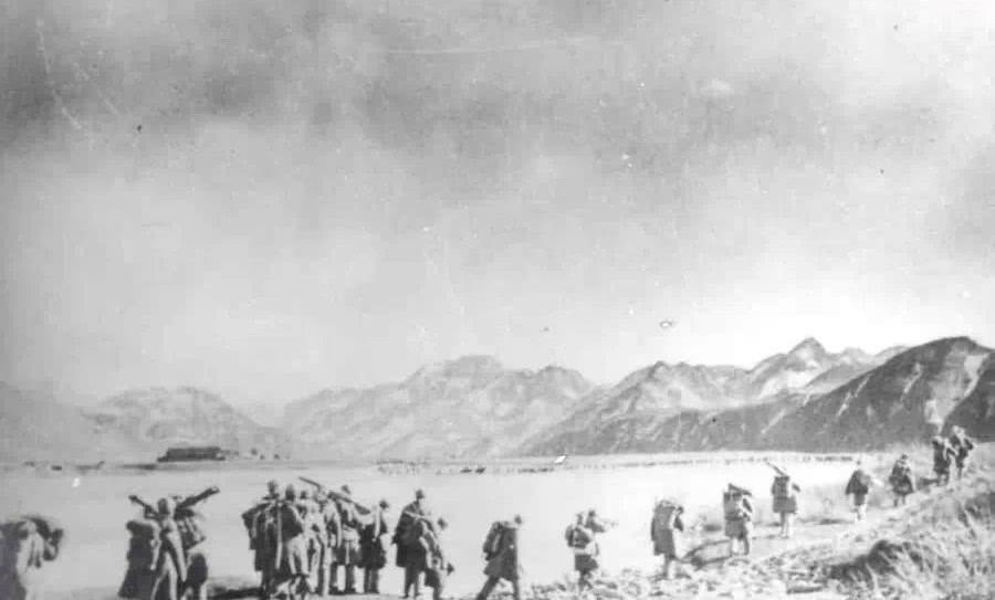 1952年，志愿军上甘岭战役完败美军，消息传来蒋介石发出惊人评价