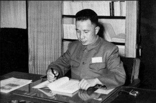林彪与罗荣桓合作长达20年，最后为何分道扬镳？深析背后的原因