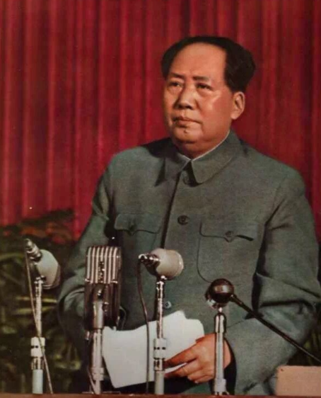 遵义会议上，如何争取犯过错误的同志？毛泽东的做法令人折服