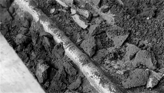 考古专家发现孙悟空墓 里面有一个金箍棒（孙悟空墓）