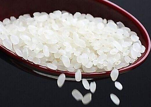 有钱人吃进口米，清朝时正相反，泰国米很便宜，康熙鼓励进口