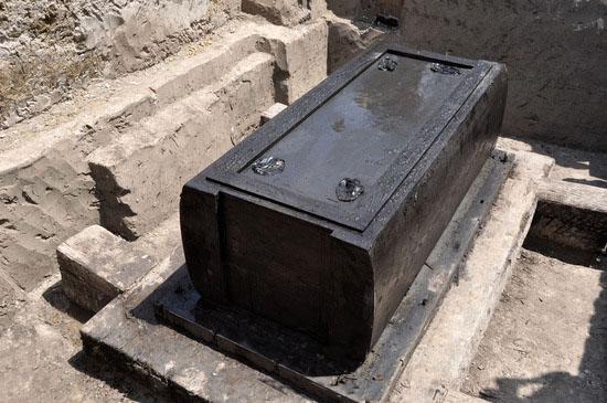 核专家研究中国古墓，获意外发现是古代风水大师绝对想不到的