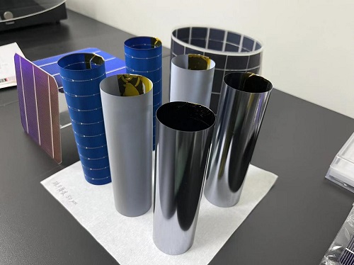 柔性单晶硅太阳电池诞生了，弯曲角度超过360度