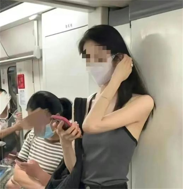 广州女子地铁照被AI一键脱衣，个人隐私问题在AI技术面前值得担忧