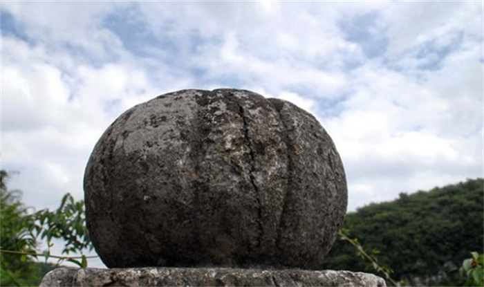 哥斯达黎加的石球 是怎么形成的？（神秘石球）