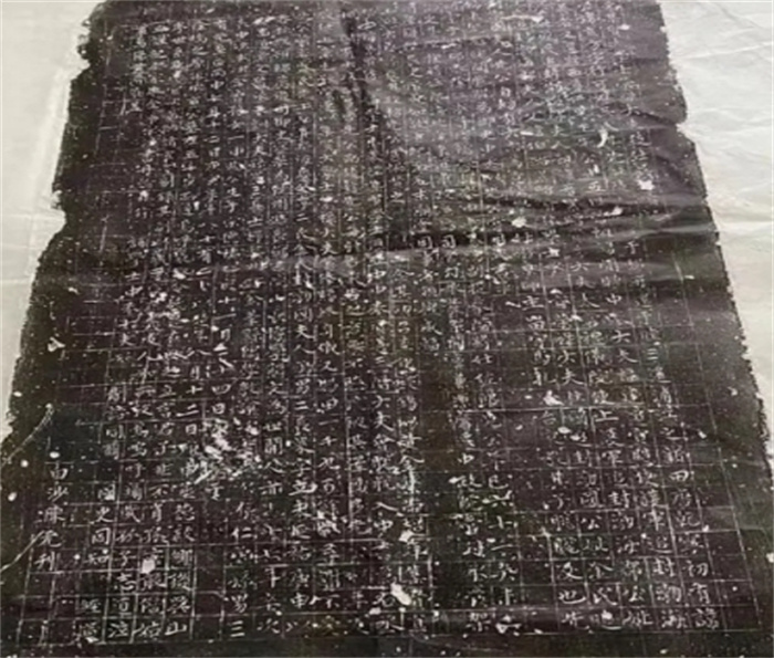 浙江发现一座元代古墓 其中发现了书法真迹（元代古墓）