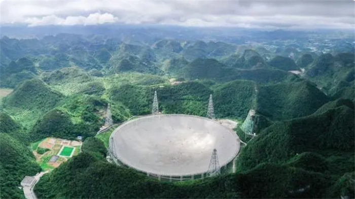 外星人的低语 中国天眼曾发现可疑信号 美科学家称或来自地球