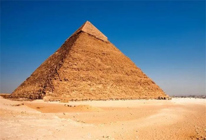 金字塔是座发电站？特斯拉痴迷研究多年，解开了金字塔哪些谜团？