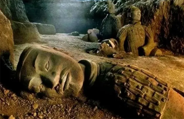 古代帝王喜欢用活人殉葬 那么活人在墓穴中能存活多久