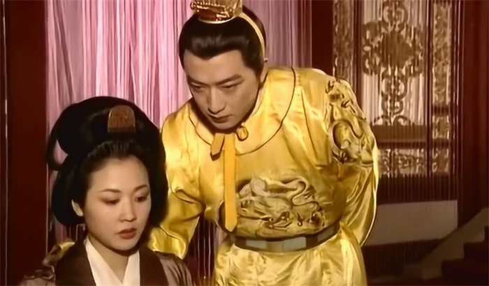 杨广霸占自己父亲的女人 到底有多好色（好色皇帝）