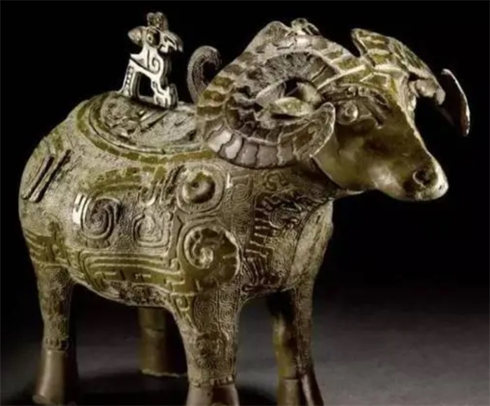 流失海外的“青铜文物”，拍卖了2亿元，国人：必须买回来