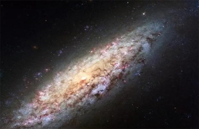 夜晚曾经明亮的银河，为什么消失不见了？银河发生了什么？