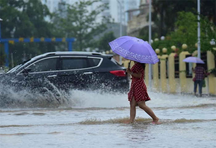 暴雨天如何科学避险 科学避险指南