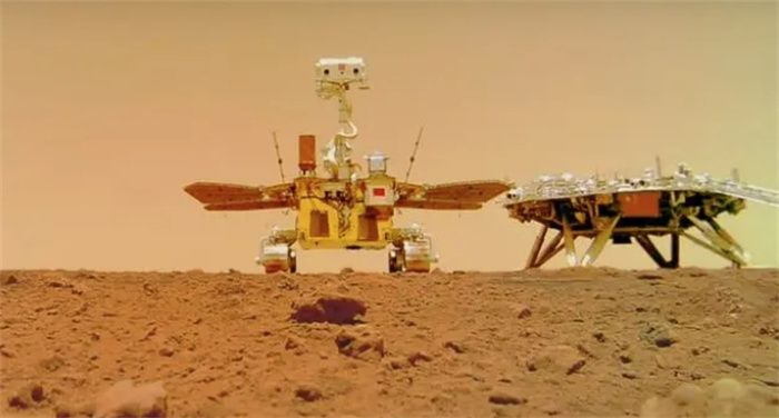 中国火星车醒了？媒体报道祝融号新发现，沉默一年，还有最后机会
