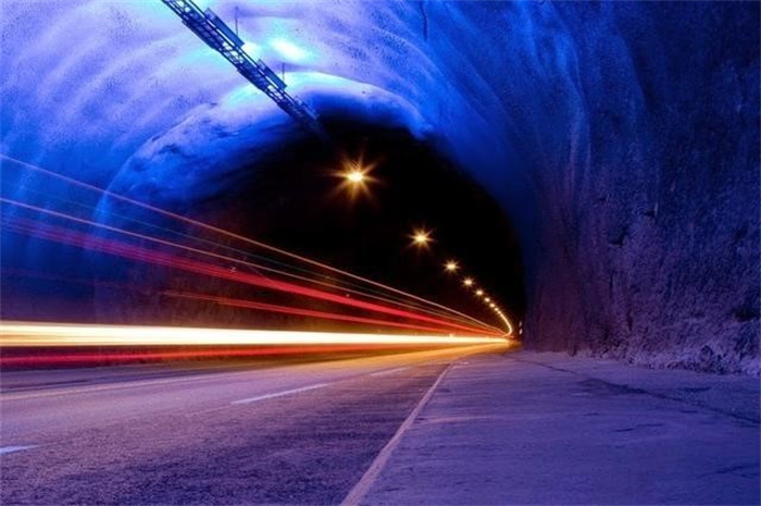 海底隧道最多国家 面积不足云南 独特地形 有33条海底隧道